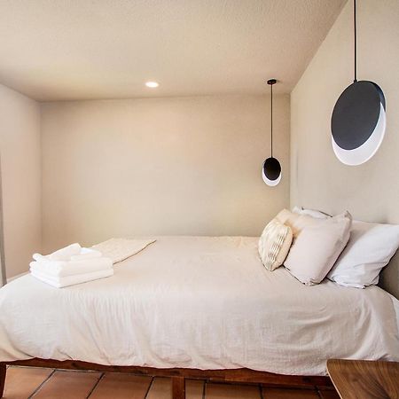@ Marbella Lane - The Moon Designer Home Right Behind The Jtnp ジョシュア・ツリー エクステリア 写真